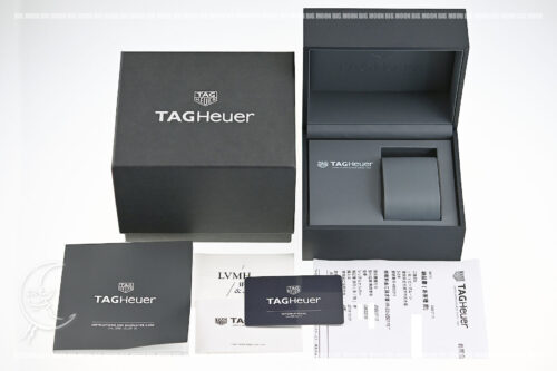 TAG HEUERのカレラ キャリバー ホイヤー02 クロノグラフ ブルー