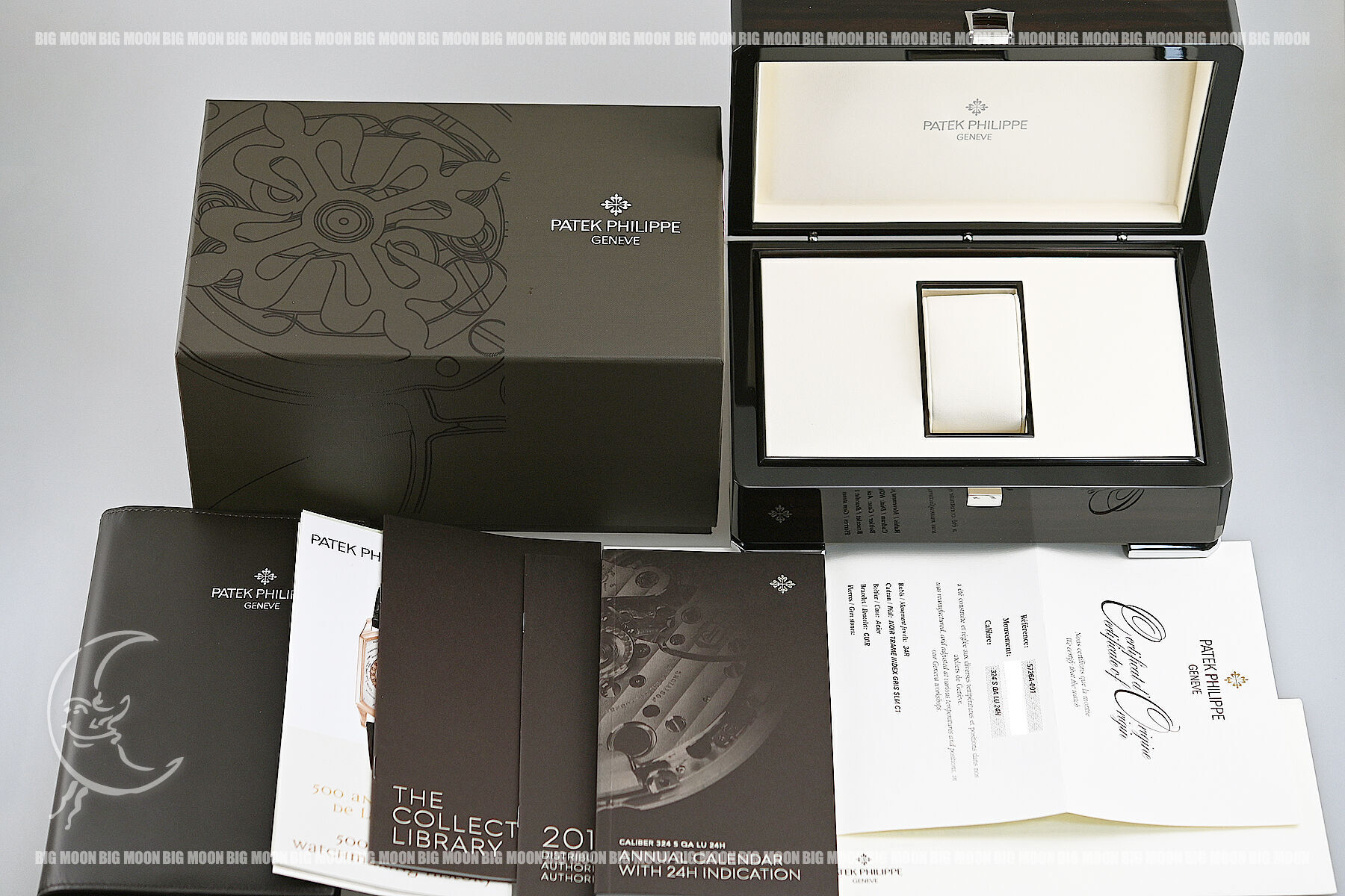 PATEK PHILIPPEのノーチラス・年次カレンダー「5726A-001」の